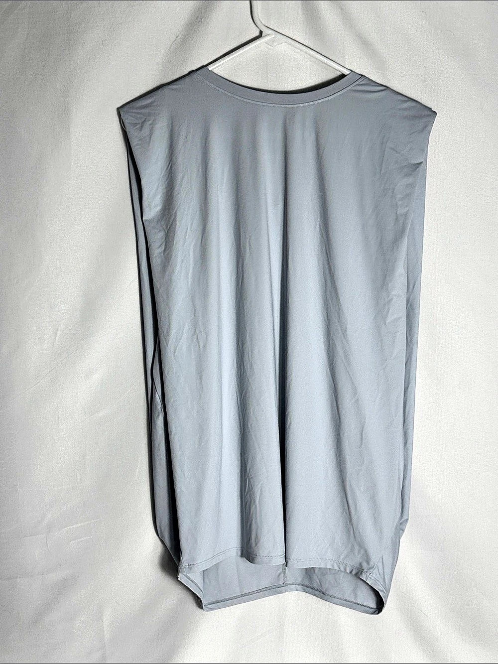 Halara Round Neck Ruched Cool Touch Yoga Tank Top Light Gray Boxy Fit Large